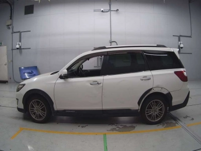 SUBARU EXIGA CROSSOVER 7