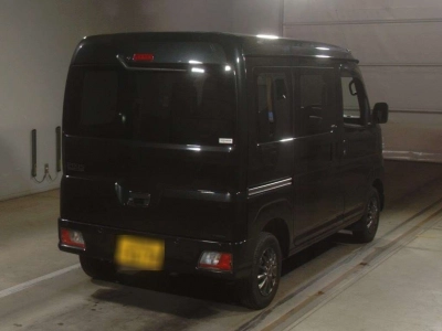 TOYOTA PIXIS VAN