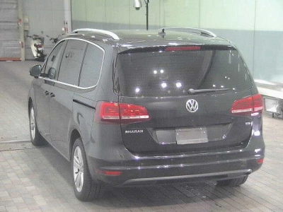 VOLKSWAGEN SHARAN