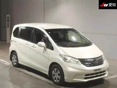 HONDA FREED