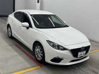 MAZDA AXELA HYBRID