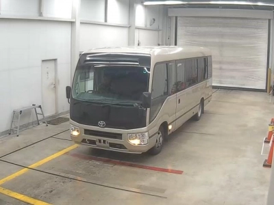 TOYOTA COASTER