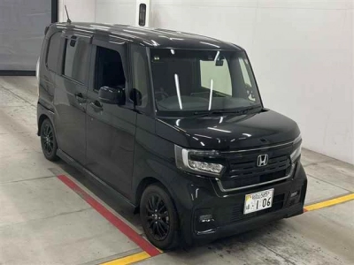 HONDA N BOX CUSTOM