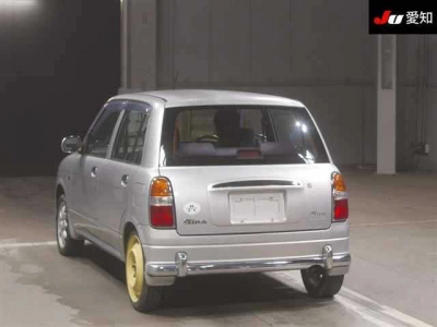 DAIHATSU MIRA GINO
