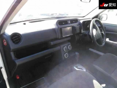 TOYOTA SUCCEED WAGON