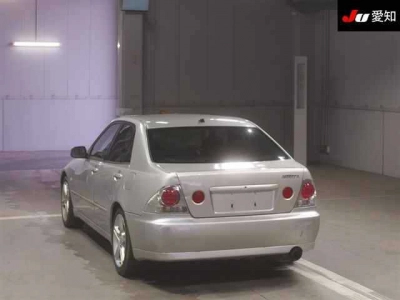 TOYOTA ALTEZZA