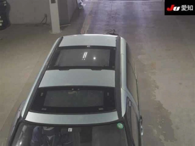 TOYOTA ESTIMA LUCIDA