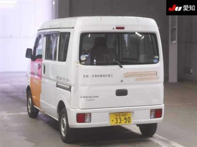 MITSUBISHI MINICAB