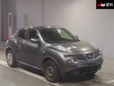 NISSAN JUKE