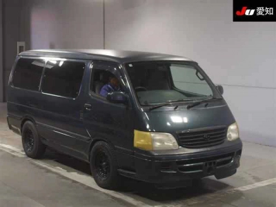 TOYOTA HIACE WAGON