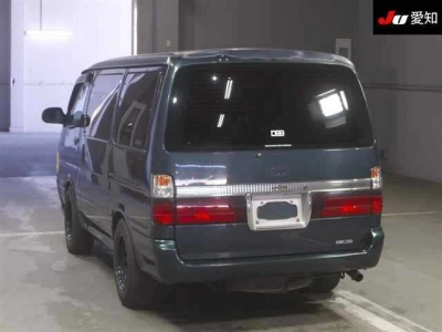 TOYOTA HIACE WAGON