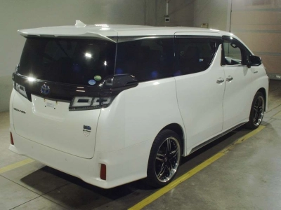 TOYOTA VELLFIRE HYBRID