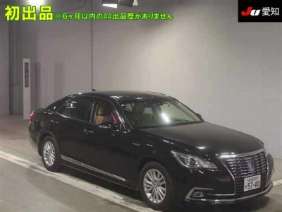 TOYOTA CROWN HYBRID