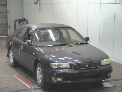 NISSAN BLUEBIRD