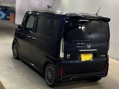 HONDA N BOX CUSTOM
