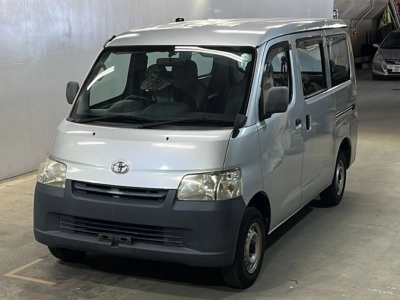 TOYOTA TOWN ACE VAN