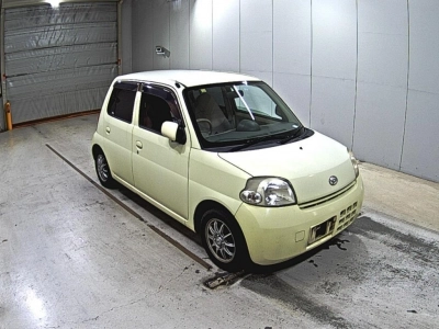 DAIHATSU ESSE