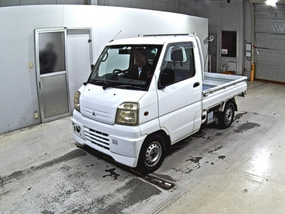 MITSUBISHI MINICAB TRUCK