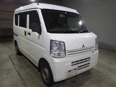 MITSUBISHI MINICAB