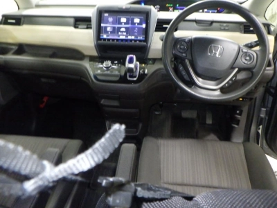 HONDA FREED HYBRID