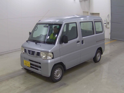 NISSAN NV100 CLIPPER