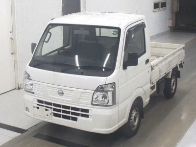 NISSAN NV100 CLIPPER