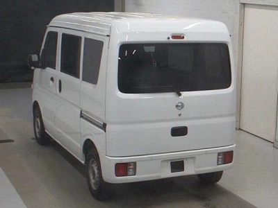 NISSAN NV100 CLIPPER