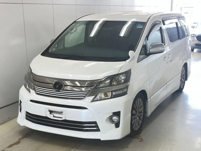 TOYOTA VELLFIRE