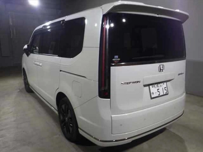 HONDA STEPWGN SPADA