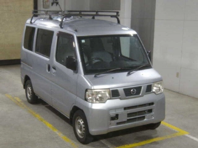 NISSAN NV100 CLIPPER