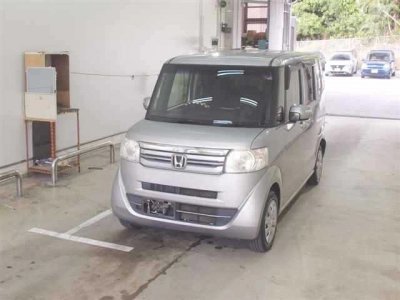 HONDA N BOX