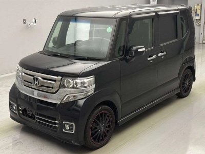 HONDA N BOX CUSTOM