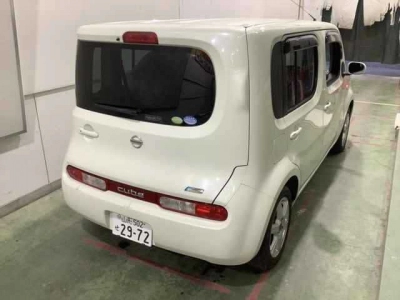 NISSAN CUBE
