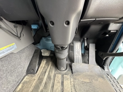 NISSAN DIESEL (UD) QUON