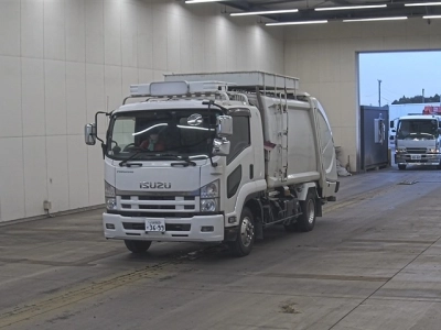 ISUZU FORWARD