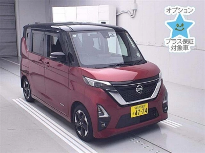 NISSAN ROOX