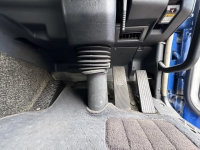 MITSUBISHI FUSO SUPER GREAT