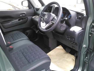 MITSUBISHI DELICA MINI