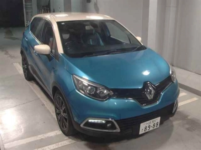 RENAULT CAPTUR