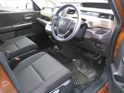 HONDA FREED