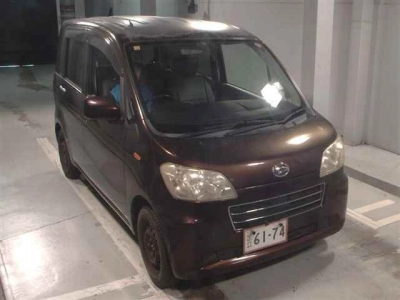 DAIHATSU TANTO EXE