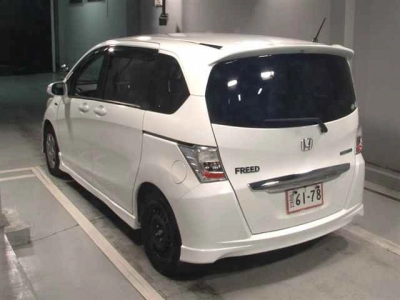 HONDA FREED