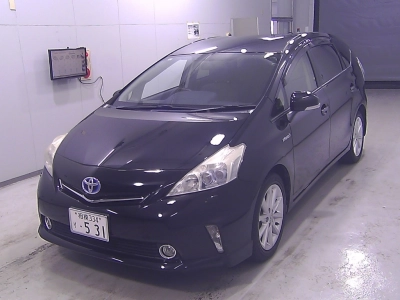 TOYOTA PRIUS ALPHA