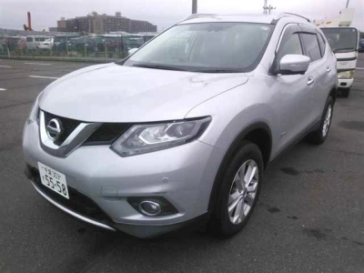 NISSAN X-TRAIL