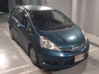 HONDA FIT SHUTTLE