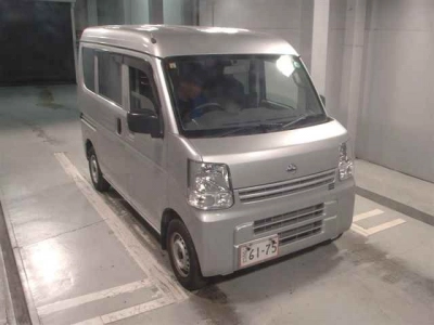 NISSAN NV100 CLIPPER