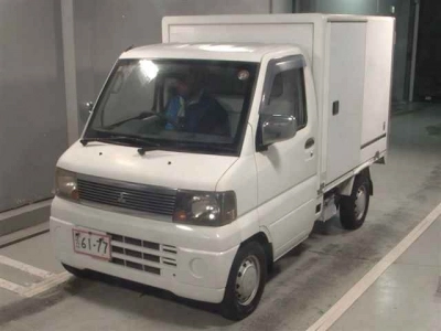 MITSUBISHI MINICAB