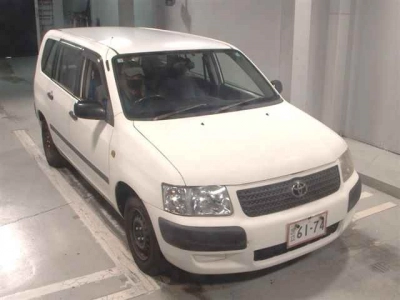 TOYOTA SUCCEED VAN