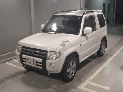 MITSUBISHI PAJERO MINI