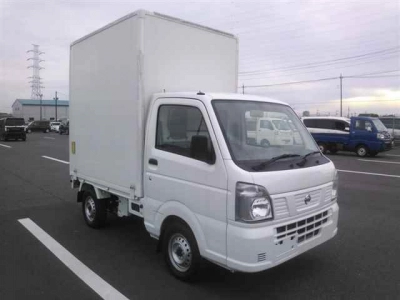 NISSAN NT100 CLIPPER